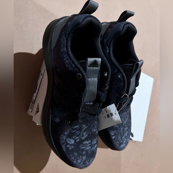 Adidas Running Shoes Edge Lux VI - Picture 3 of 5